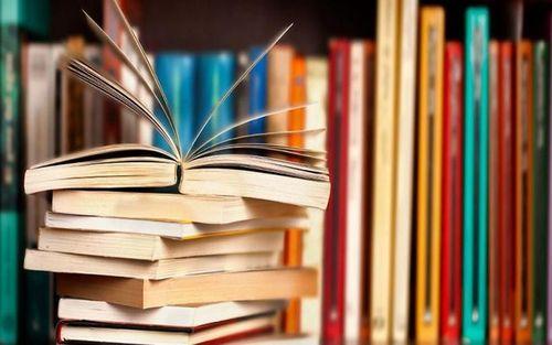 طبع أكثر من (٤۰) كتاباً في منشورات لجنة الفقه المُعاصر