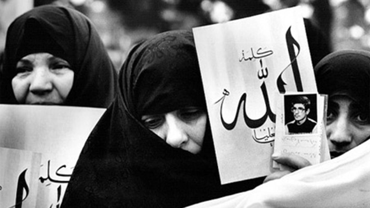 The activities of Shia women in the 4th century Hijri in consolidating and deepening science and culture in Islamic civilization