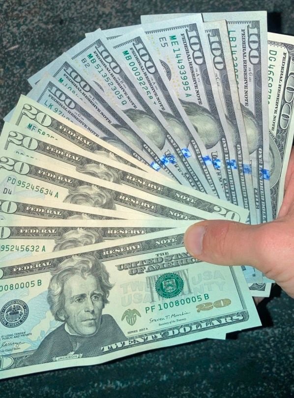 Collection of ideal money